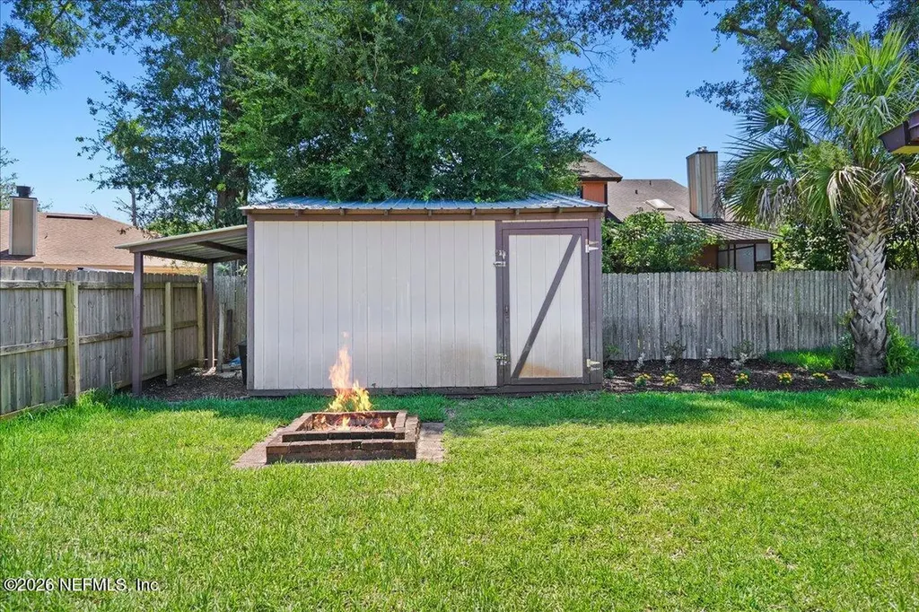 1594 Point Park Drive E Jacksonville FL 32225