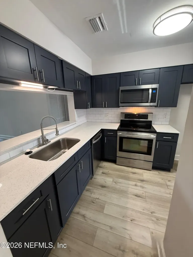 5615 San Juan Avenue Jacksonville FL 32210
