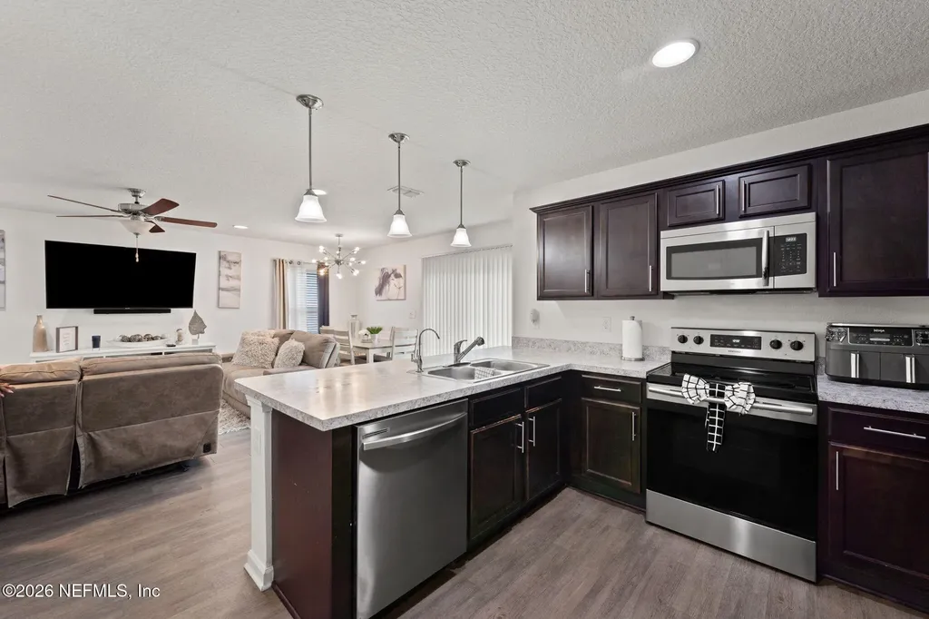 11230 Margarets Landing Place Jacksonville FL 32218