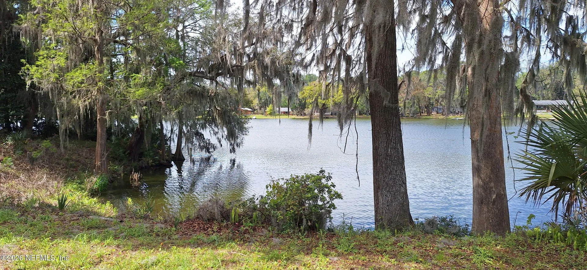 1900 E Holly Oaks Lake Road E Jacksonville FL 32225