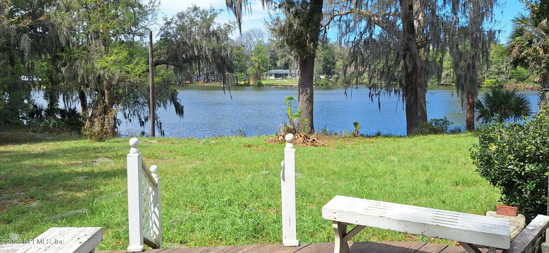1900 E Holly Oaks Lake Road E Jacksonville FL 32225