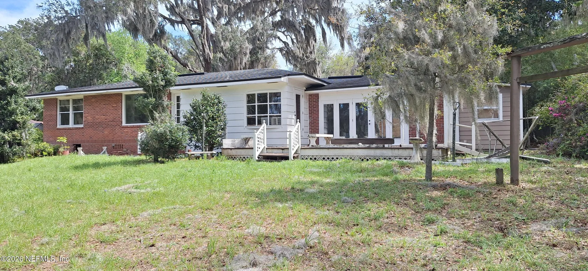 1900 E Holly Oaks Lake Road E Jacksonville FL 32225