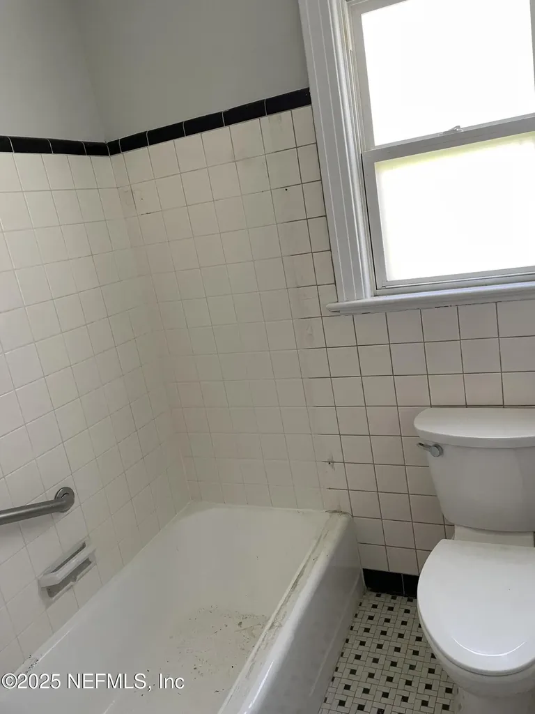 3677 Walsh Street Jacksonville FL 32205