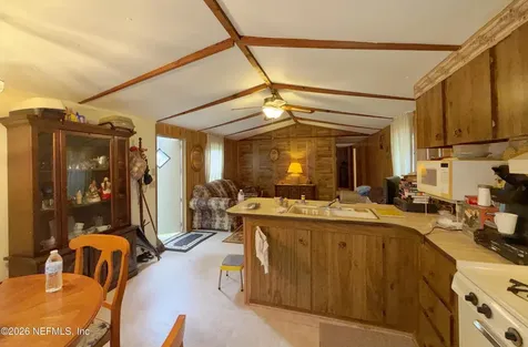 104 Helen Avenue Interlachen FL 32148