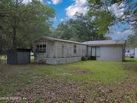 104 Helen Avenue Interlachen FL 32148
