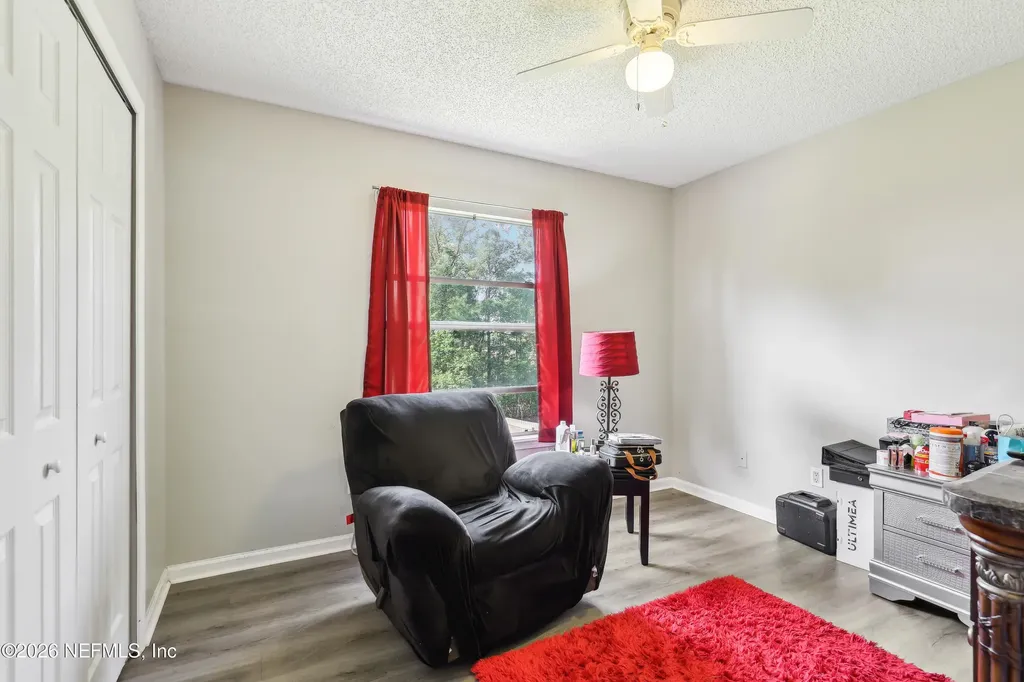4322 S Marsh Hawk Drive S Jacksonville FL 32218