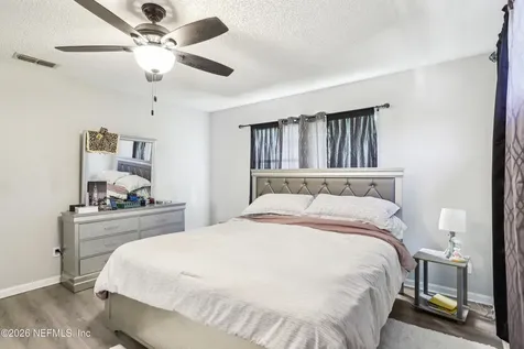 4322 S Marsh Hawk Drive S Jacksonville FL 32218