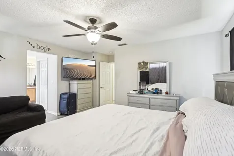 4322 S Marsh Hawk Drive S Jacksonville FL 32218