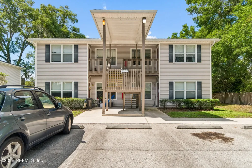 702 Meadowbrook Drive Orange Park FL 32073
