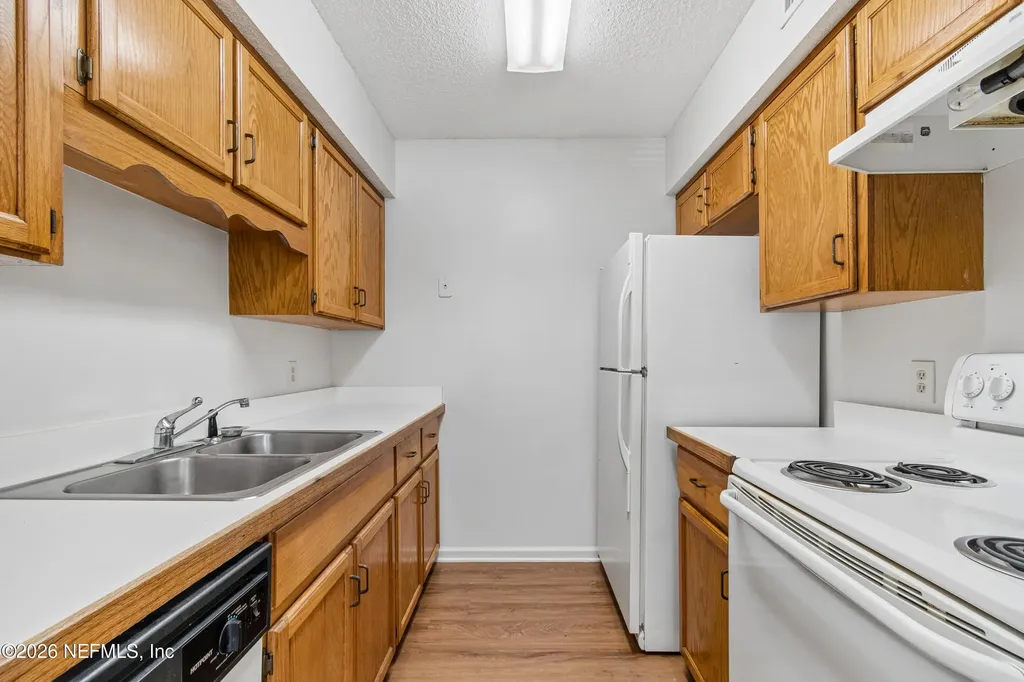 702 Meadowbrook Drive Orange Park FL 32073