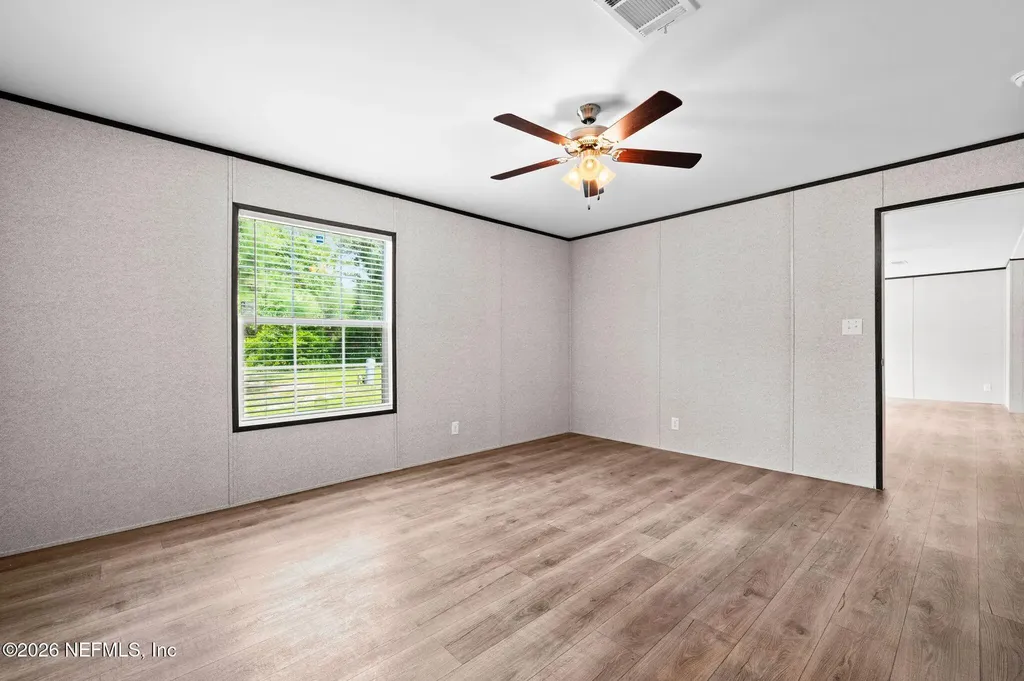 140 NW Genell Loop Lake City FL 32055
