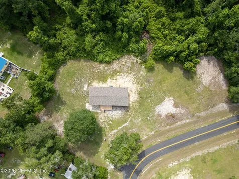 140 NW Genell Loop Lake City FL 32055