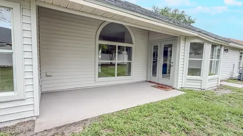 9832 Oxford Station Drive Jacksonville FL 32221