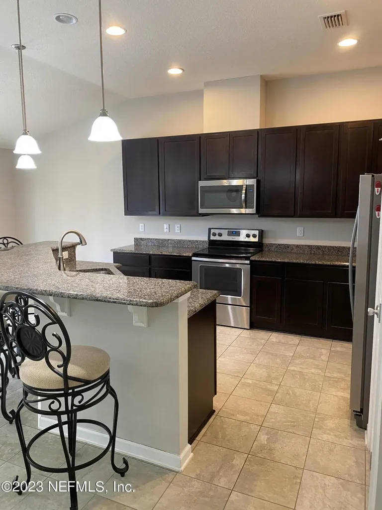 7400 Benes Trail Jacksonville FL 32244