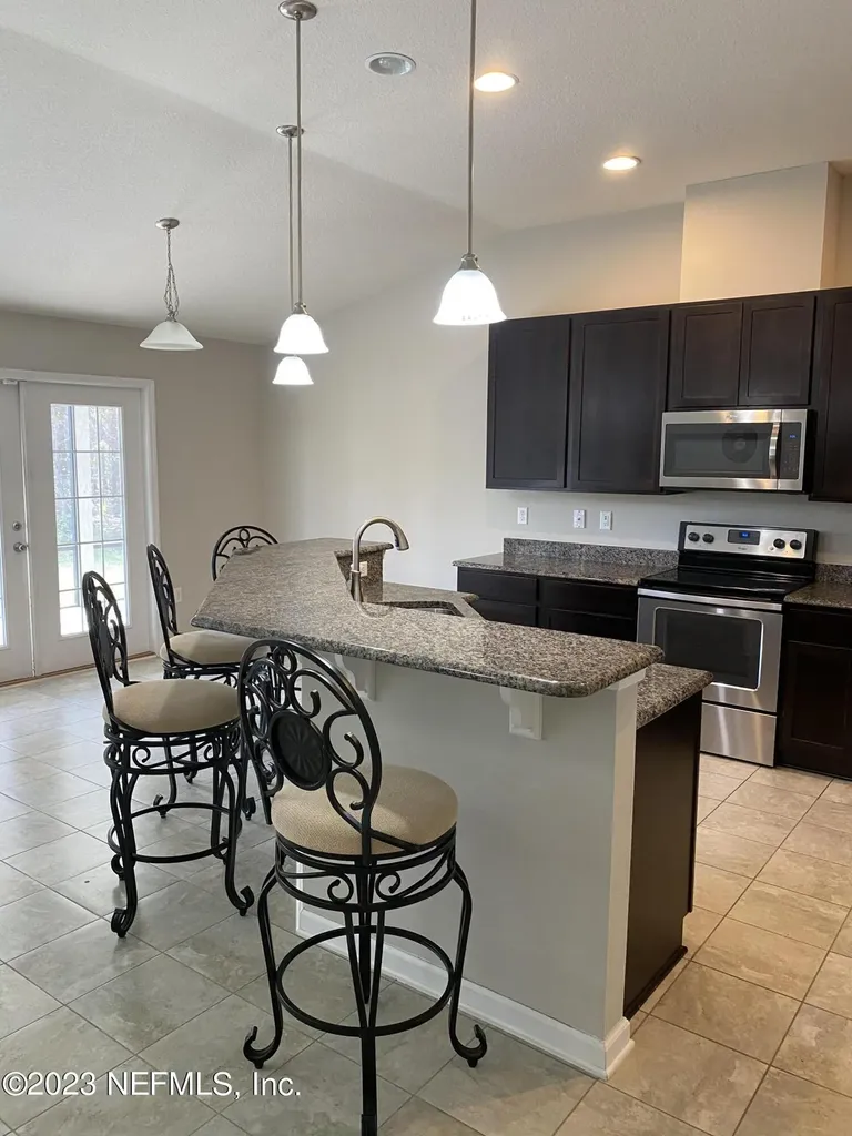 7400 Benes Trail Jacksonville FL 32244