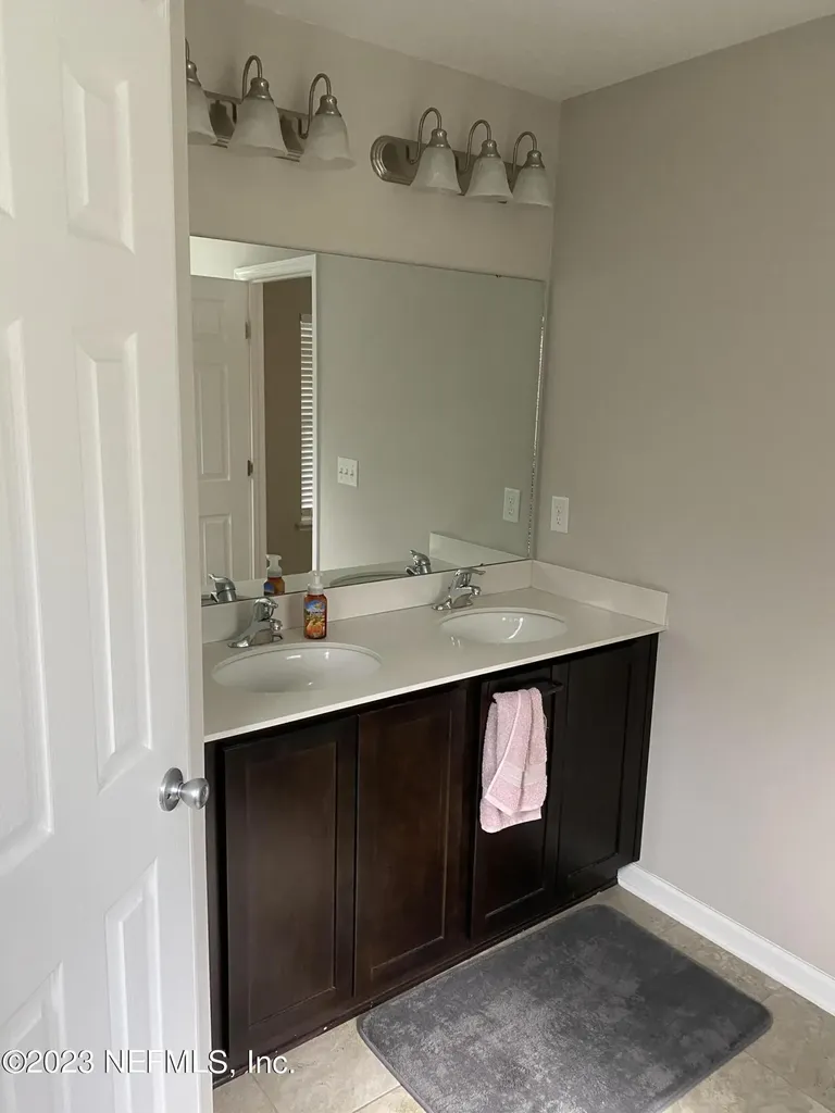 7400 Benes Trail Jacksonville FL 32244