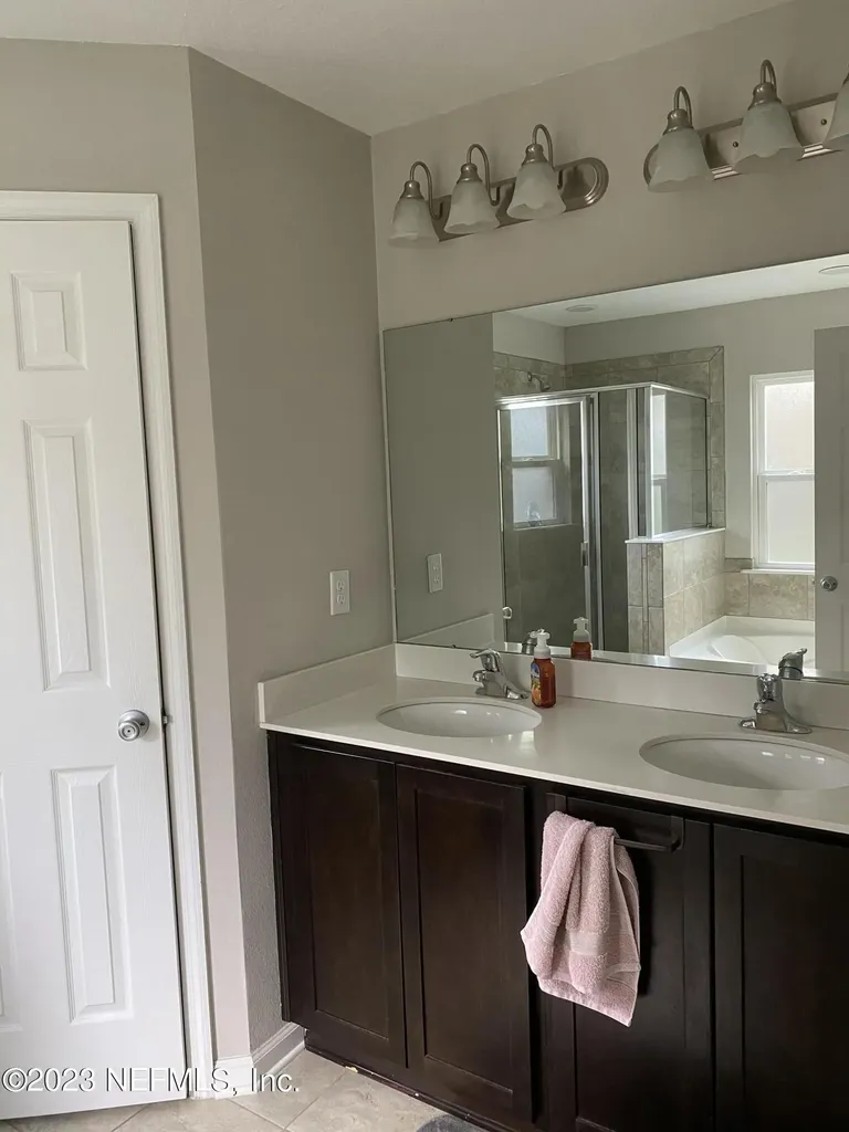 7400 Benes Trail Jacksonville FL 32244