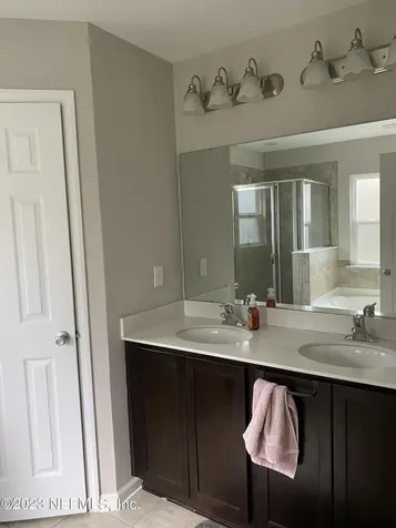 7400 Benes Trail Jacksonville FL 32244