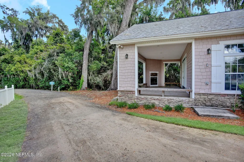 1928 Moorings Circle Middleburg FL 32068