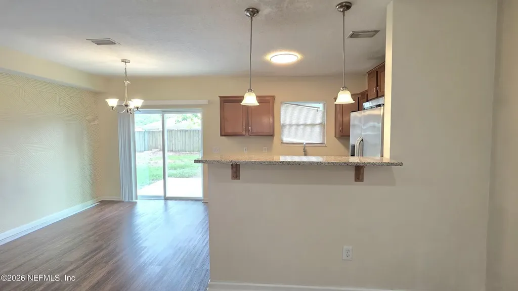 8240 Pear Road Jacksonville FL 32210