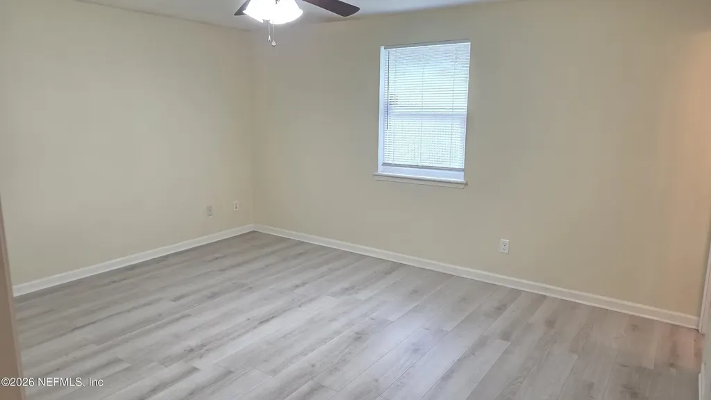 8240 Pear Road Jacksonville FL 32210