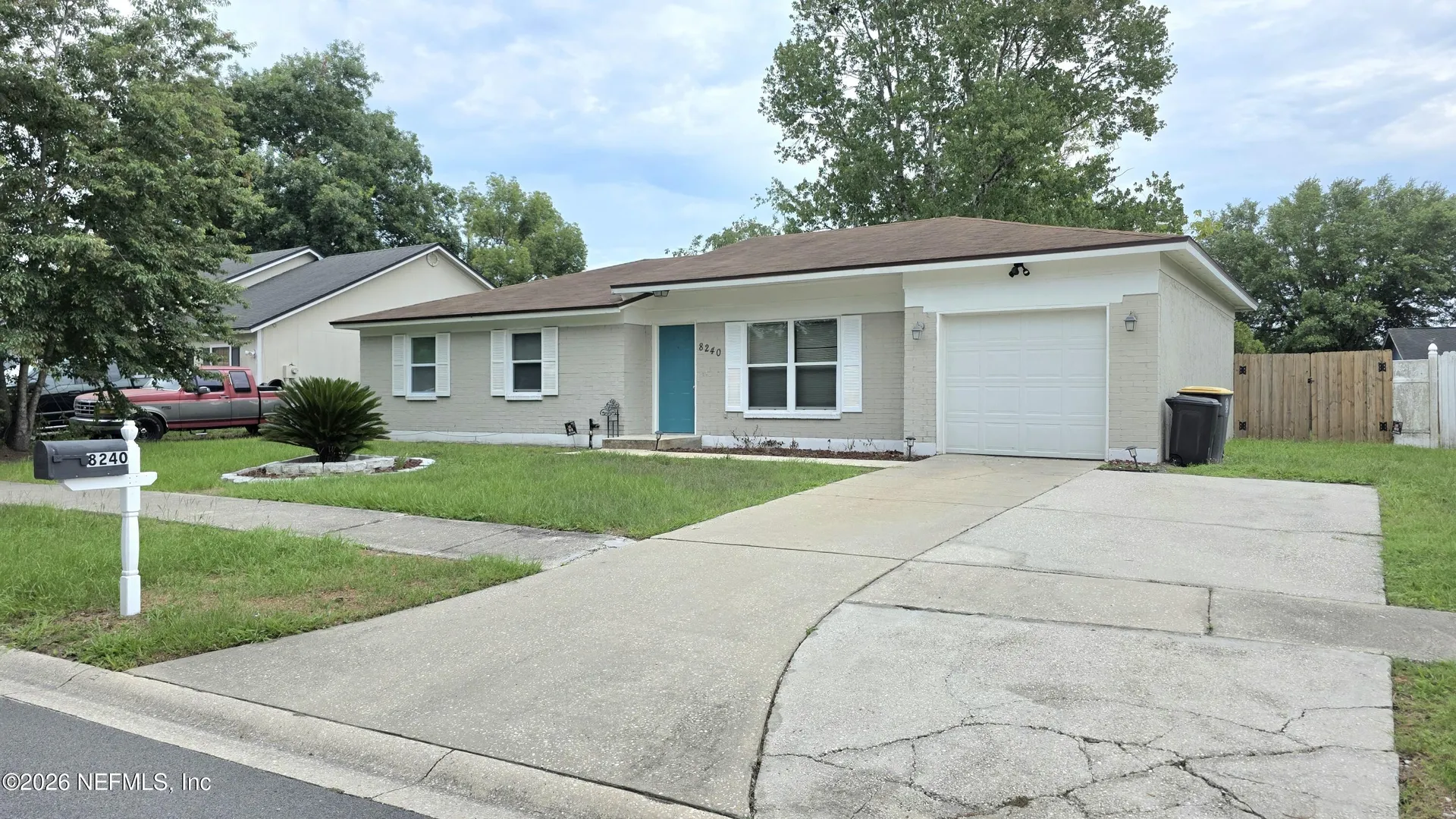 8240 Pear Road Jacksonville FL 32210