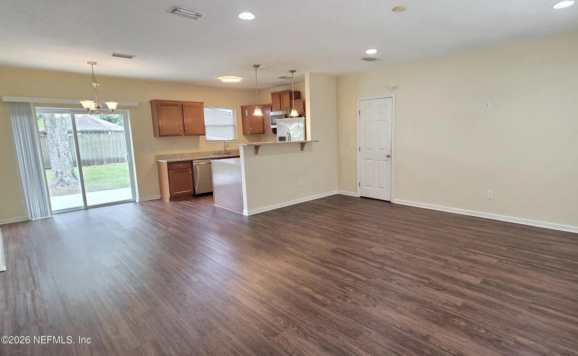 8240 Pear Road Jacksonville FL 32210