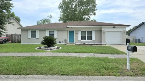 8240 Pear Road Jacksonville FL 32210