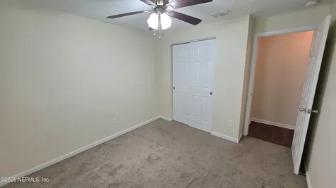 8240 Pear Road Jacksonville FL 32210