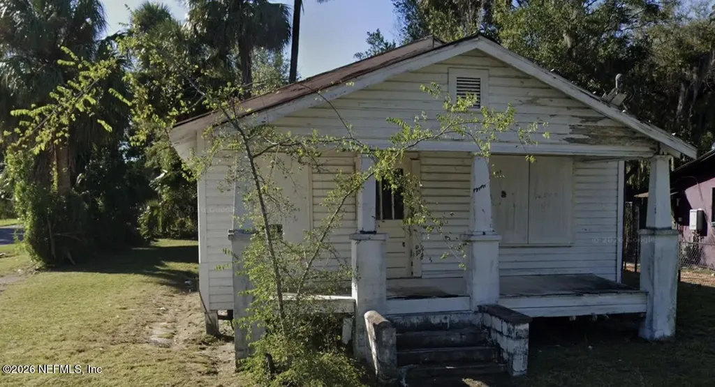 500 N 9th Street Palatka FL 32177