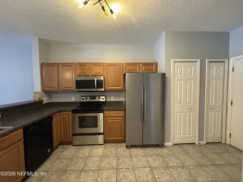 7806 Melvin Road Jacksonville FL 32210