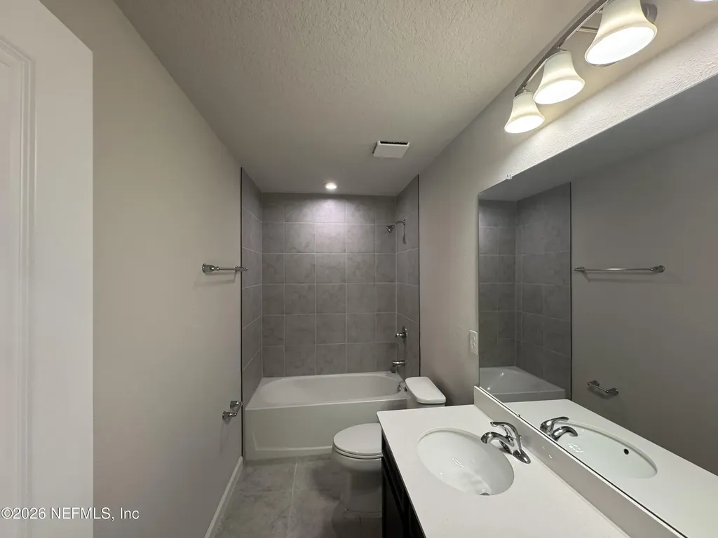 1530 Tan Tara Trail Jacksonville FL 32221
