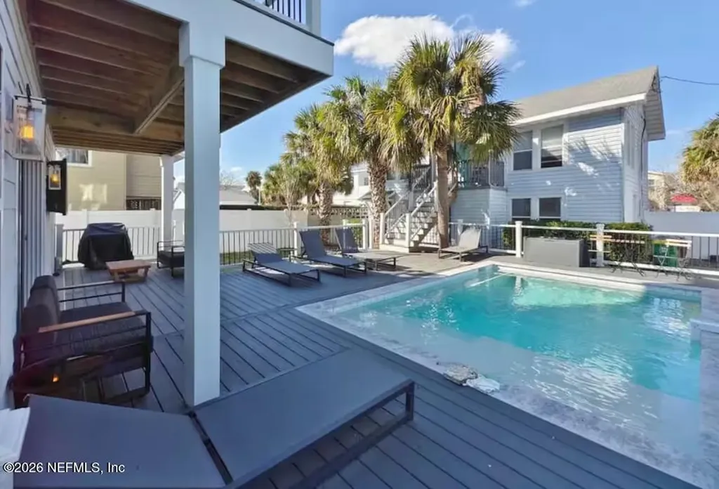 215-217 N 12th Avenue Jacksonville Beach FL 32250