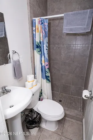 215-217 N 12th Avenue Jacksonville Beach FL 32250