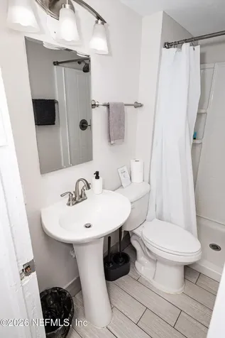 215-217 N 12th Avenue Jacksonville Beach FL 32250