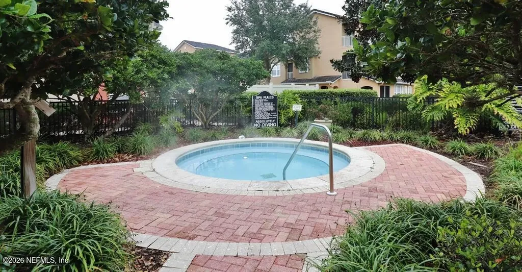 10075 Gate Parkway N Jacksonville FL 32246