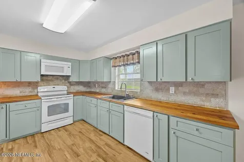 409 Lobelia Road St. Augustine FL 32086