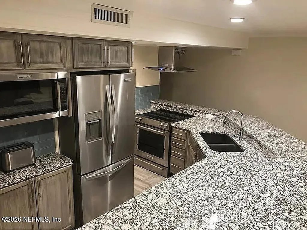 1701 1st Street Jacksonville Beach FL 32250