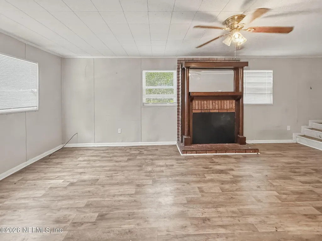 326 Cahoon Road S Jacksonville FL 32220