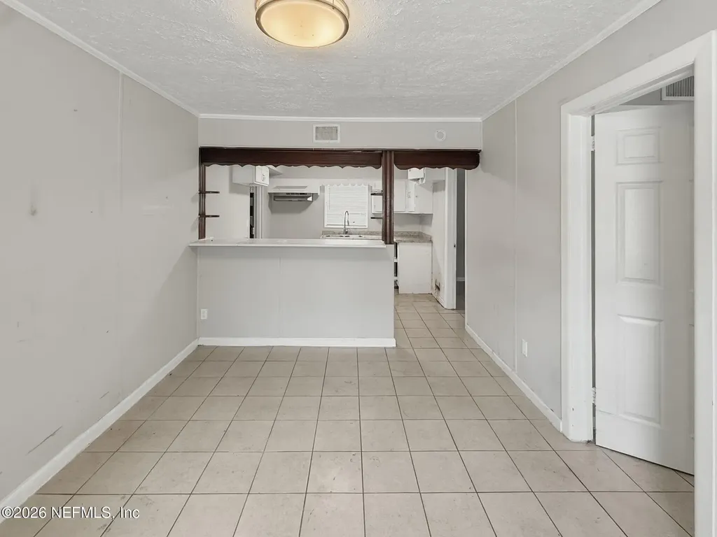 326 Cahoon Road S Jacksonville FL 32220