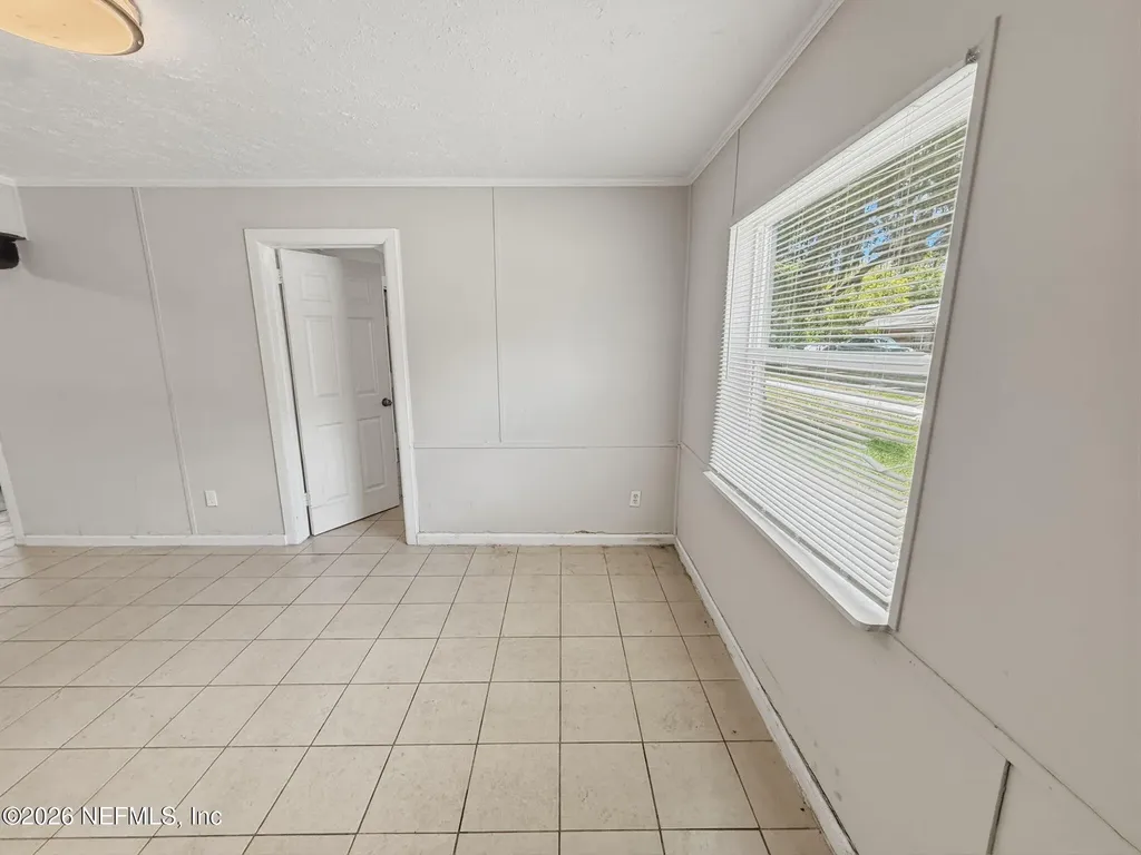 326 Cahoon Road S Jacksonville FL 32220