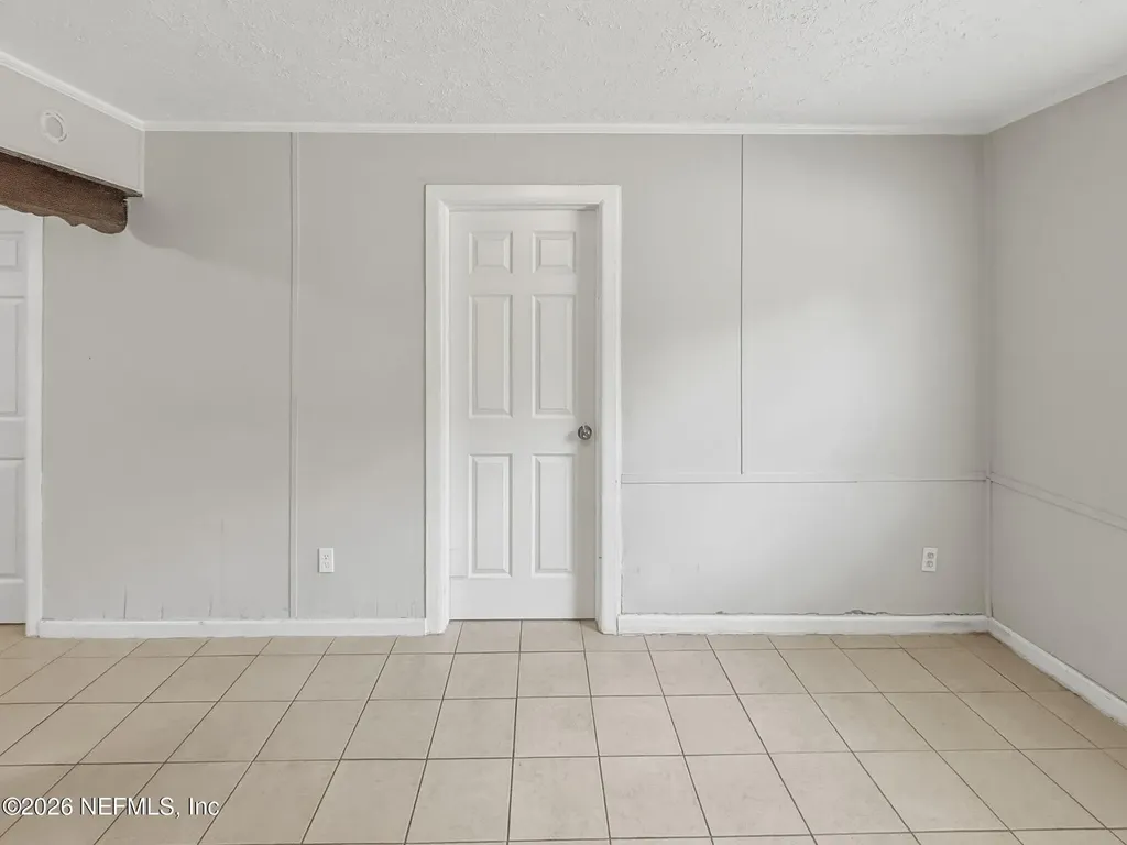 326 Cahoon Road S Jacksonville FL 32220