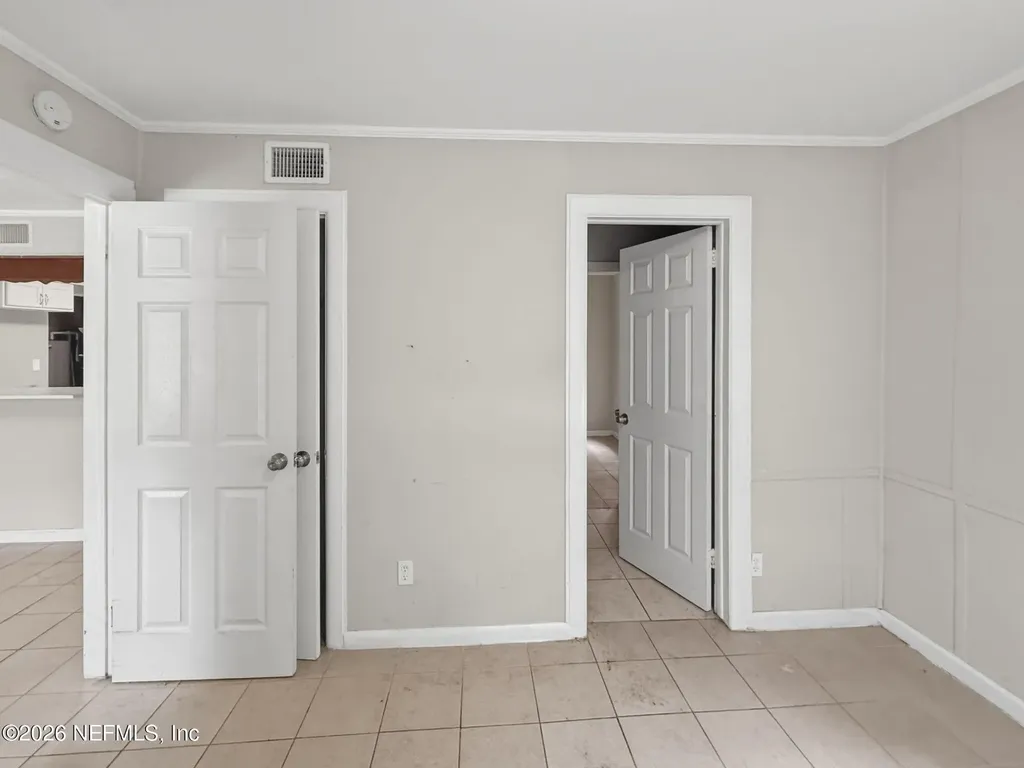 326 Cahoon Road S Jacksonville FL 32220
