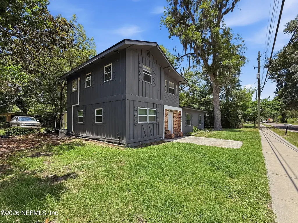 326 Cahoon Road S Jacksonville FL 32220
