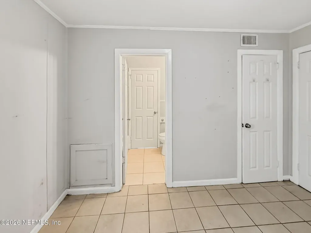 326 Cahoon Road S Jacksonville FL 32220