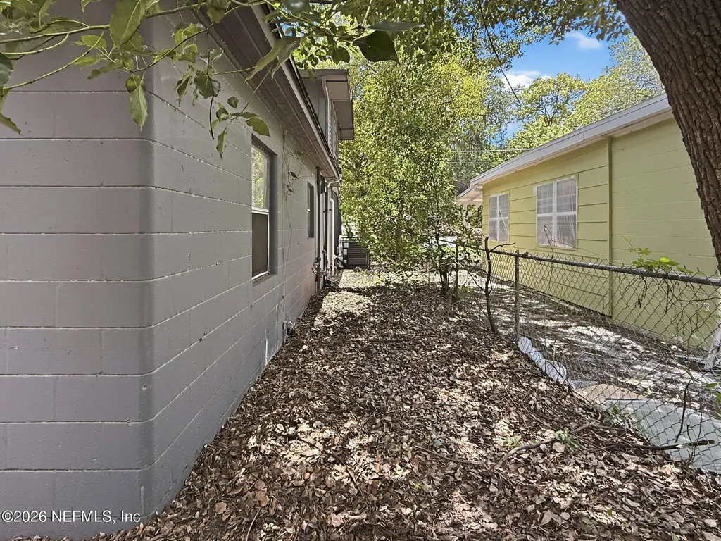 326 Cahoon Road S Jacksonville FL 32220