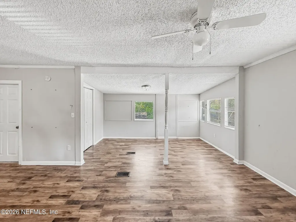 326 Cahoon Road S Jacksonville FL 32220