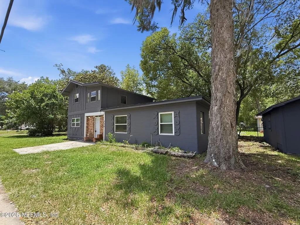 326 Cahoon Road S Jacksonville FL 32220