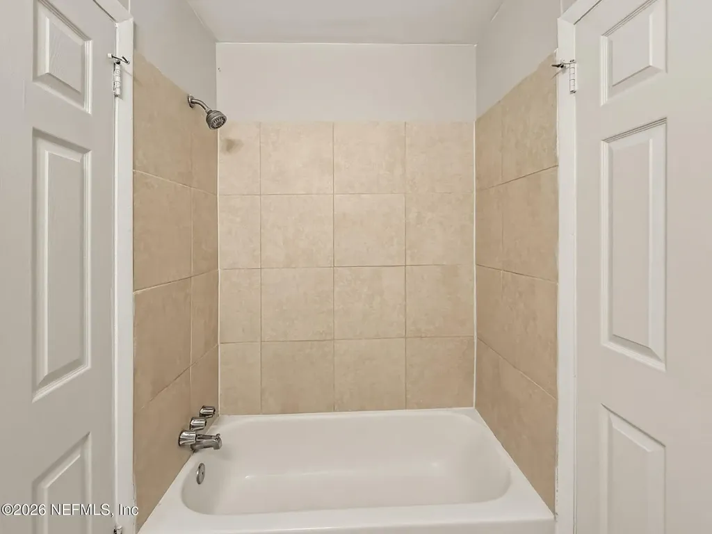 326 Cahoon Road S Jacksonville FL 32220