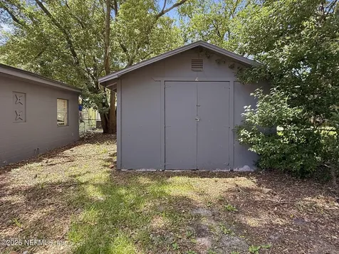 326 Cahoon Road S Jacksonville FL 32220